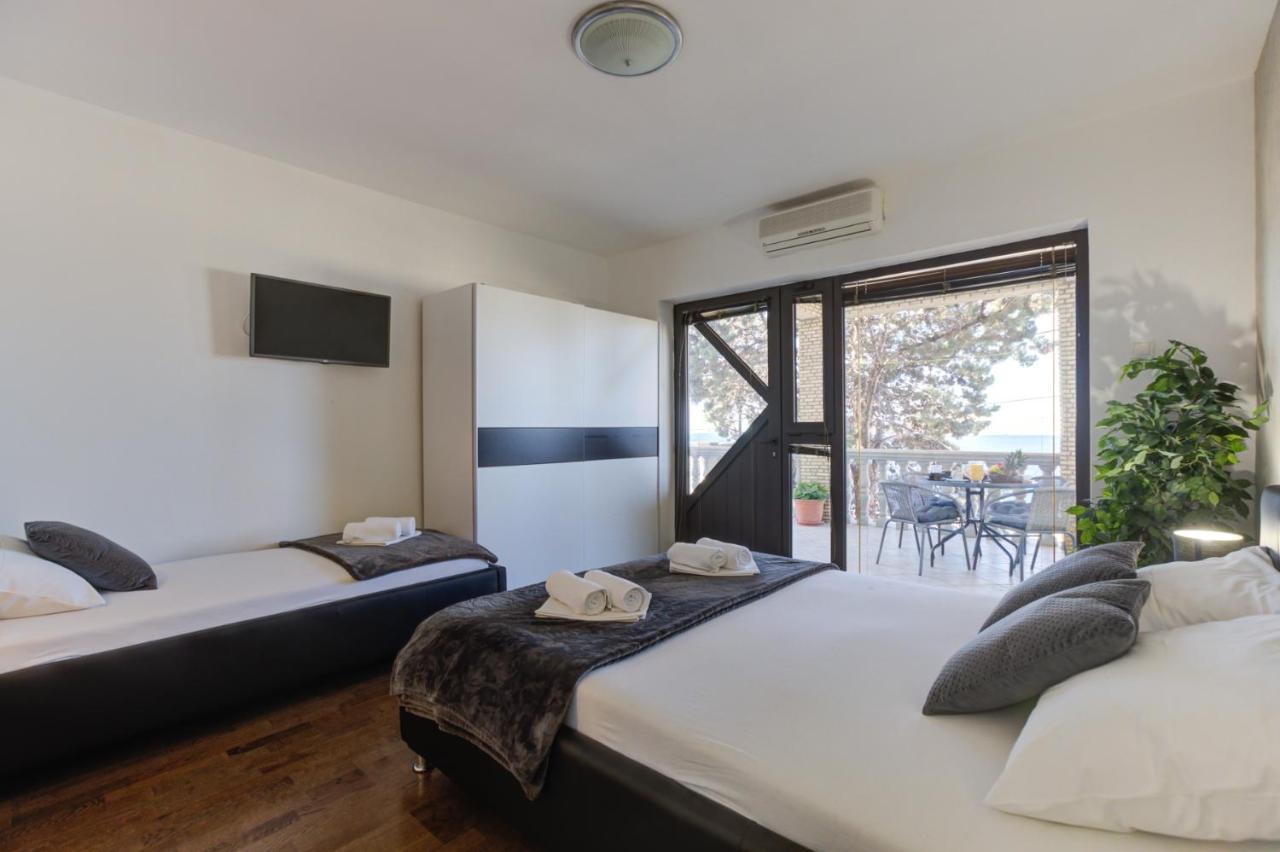 Apartments Matia Senj  Exterior foto
